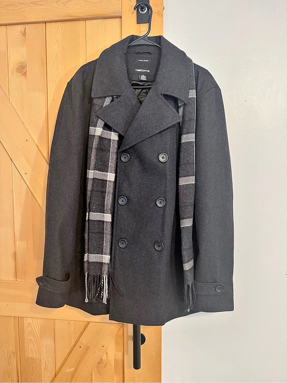 Claiborne Men's Wool Blend Pea Coat in Black & Gray
